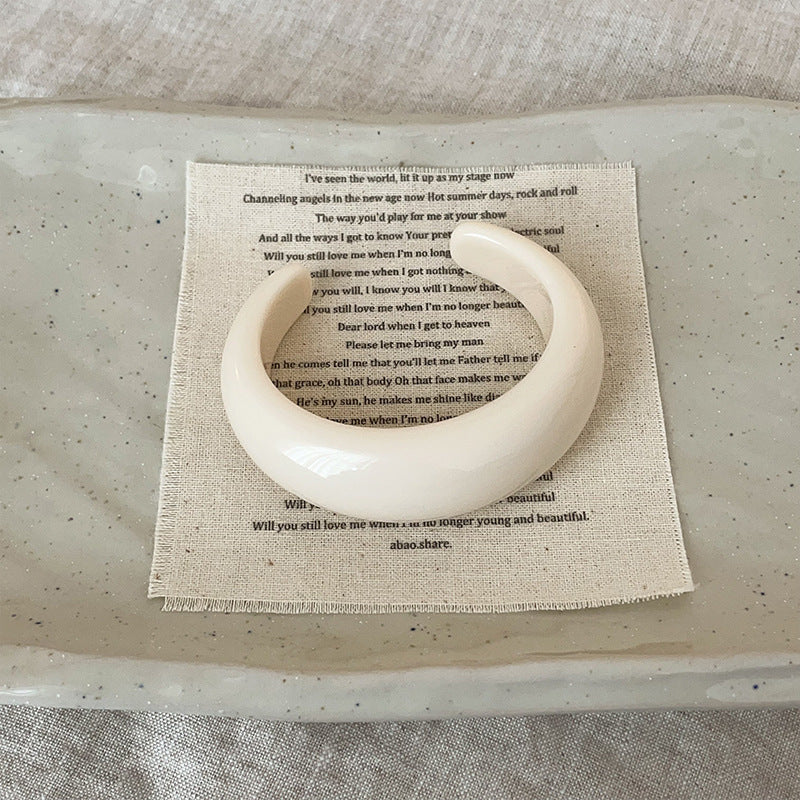 Women's Irregular Resin Minority Simple Retro Temperament Personality Fashion Design Unique Bracelets