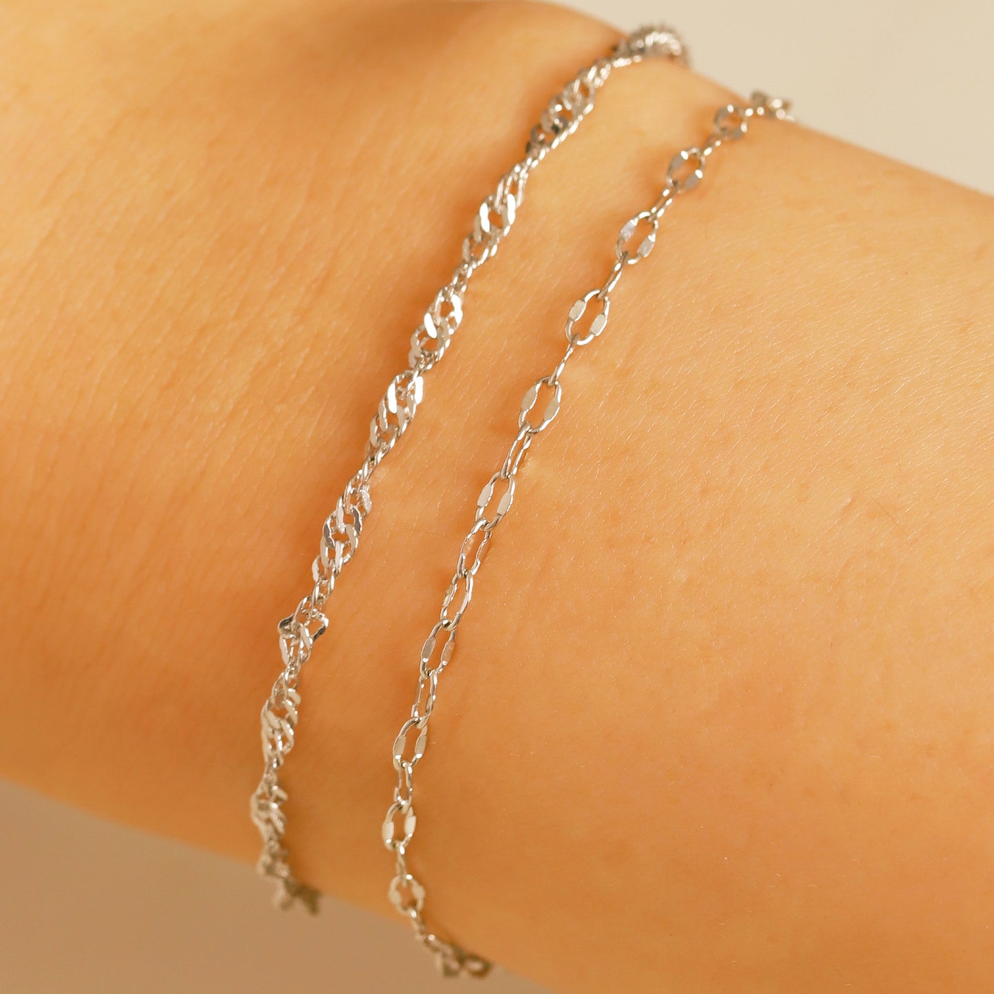 Durable Women's Chain Layered Retro Simple Bracelet