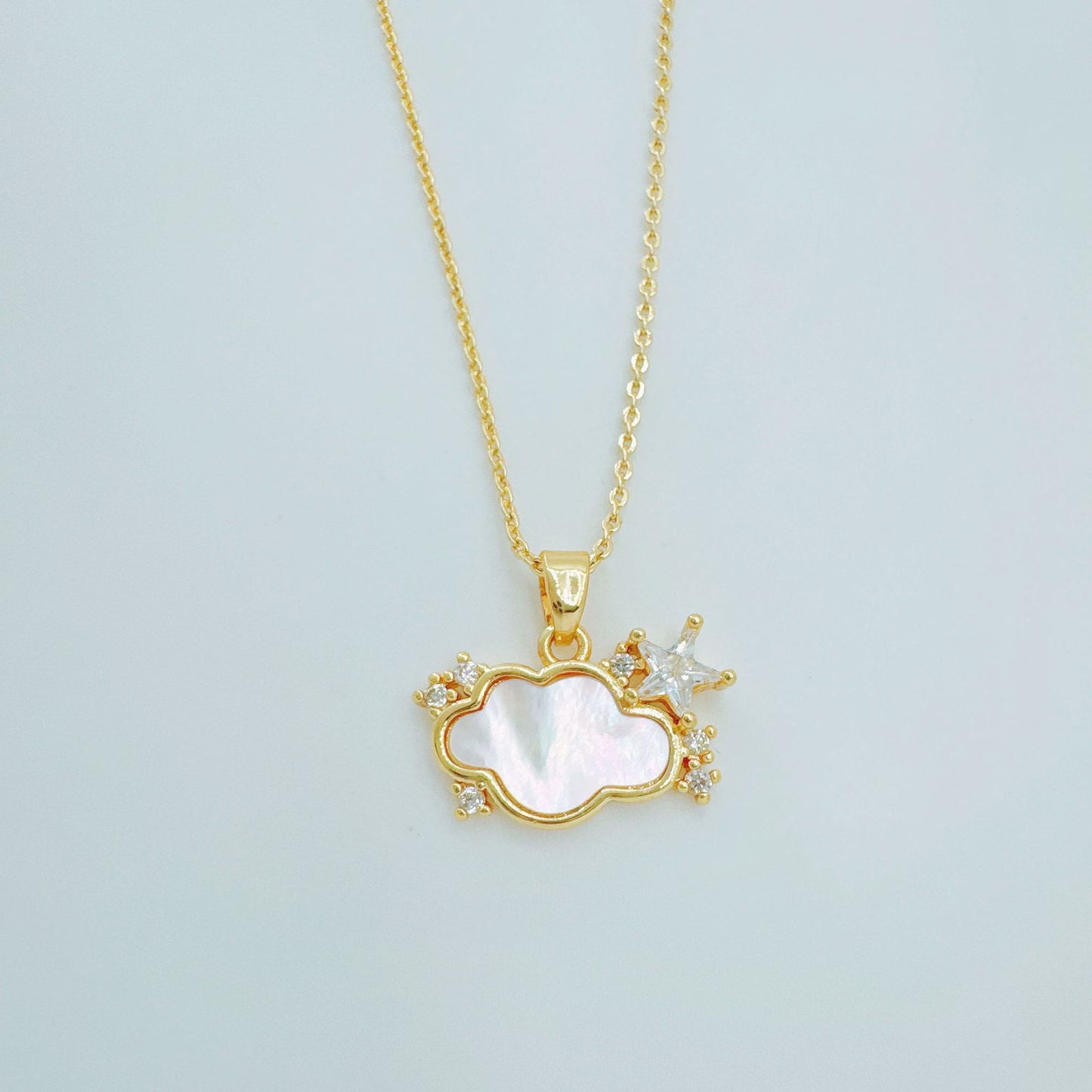Charming Popular Shell Cloud Light Female Necklaces