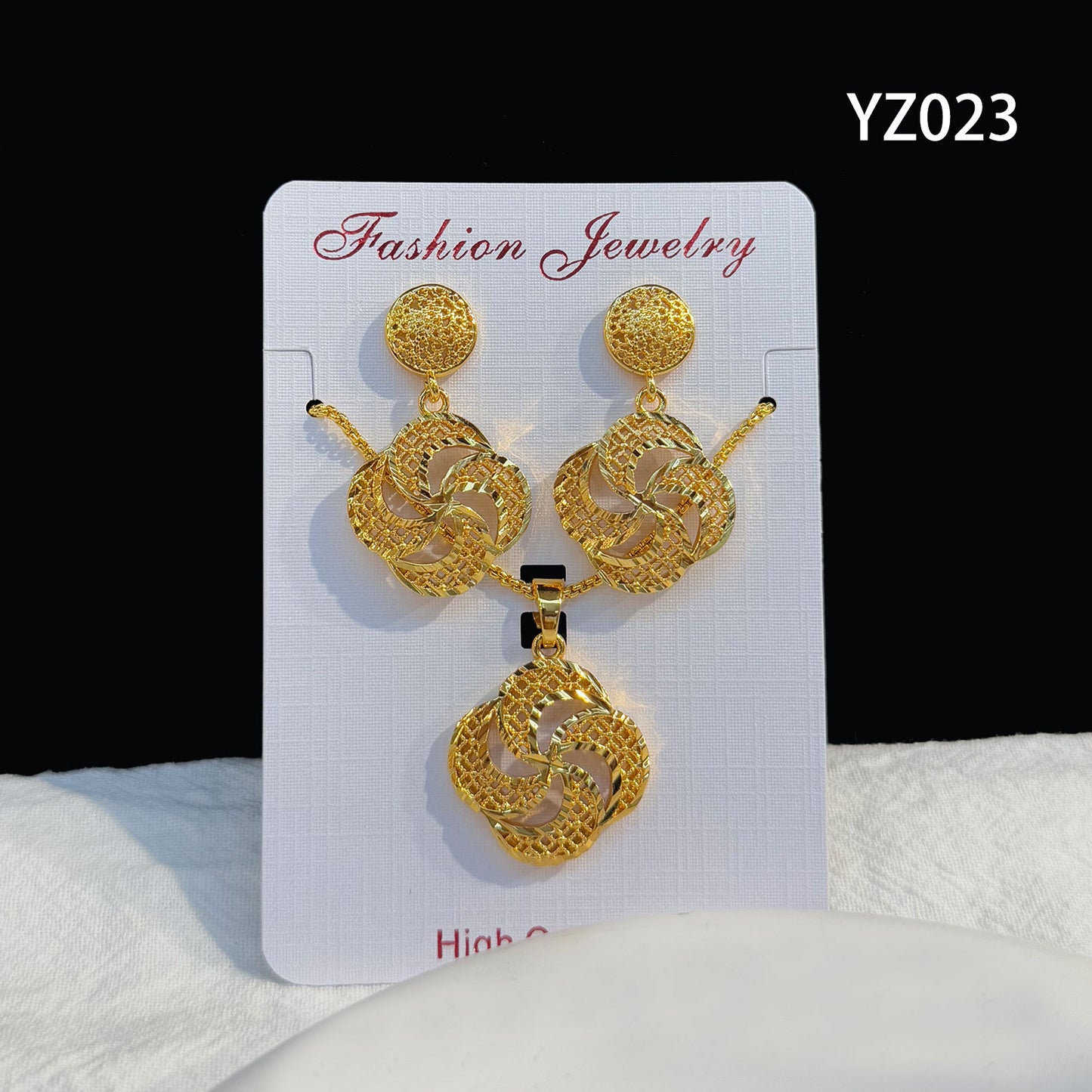 Love Heart Flowers Ear Medium Suit Pendants