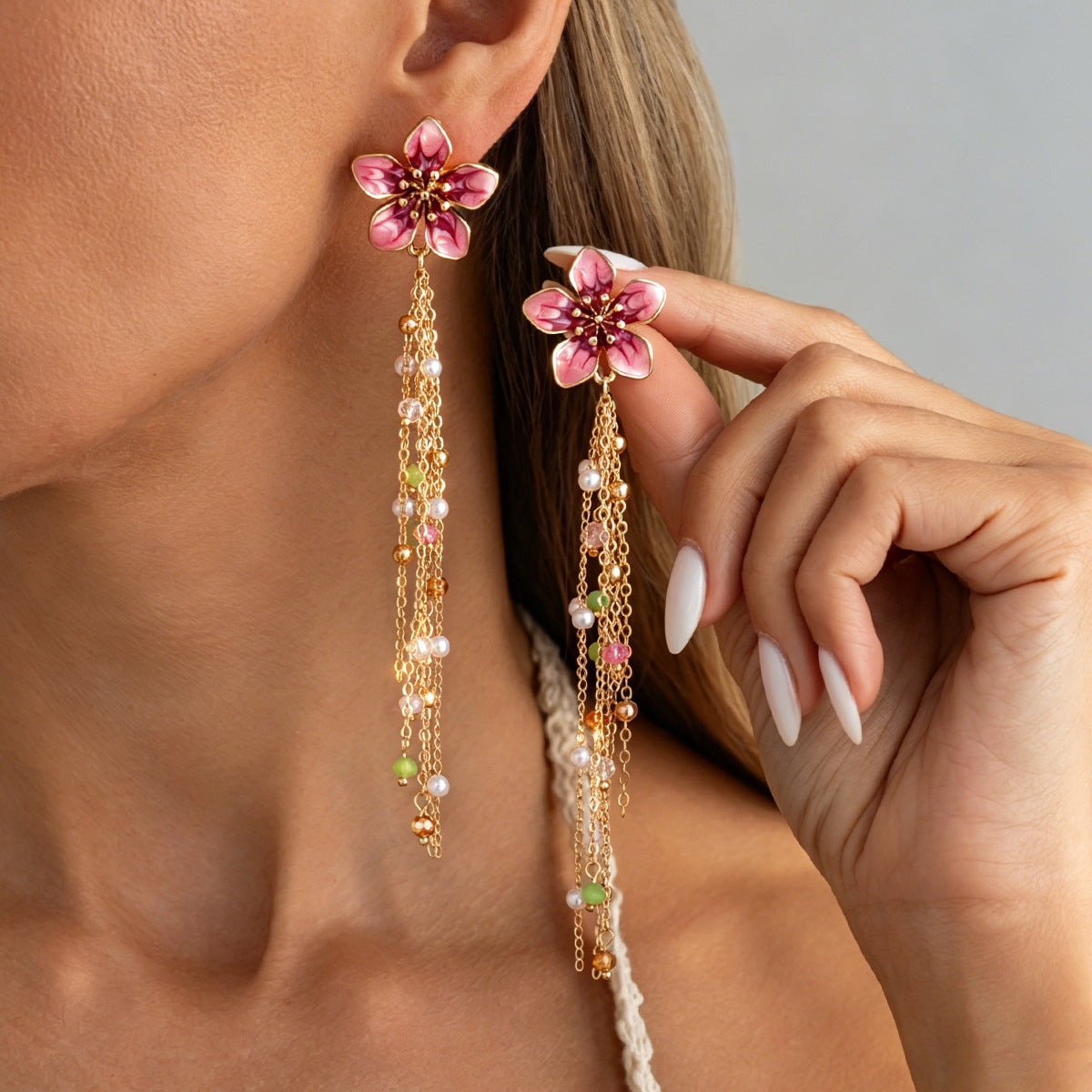 Sweet Fresh Holiday Imitation Pearl Tassel Pastoral Stud Earrings