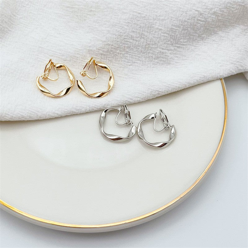 Simple Elegant Fashionable Shaped Circle Female Soft Earrings
