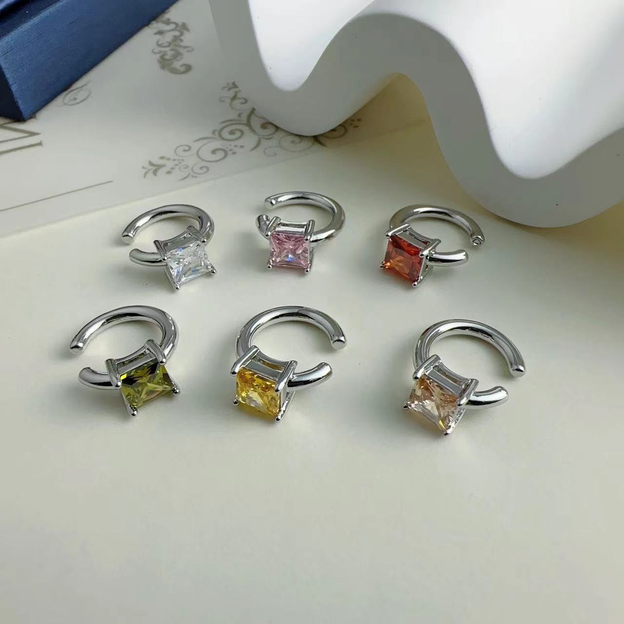 Women's Geometric Zircon Bone Light Luxury Minority Trendy High-grade Rings