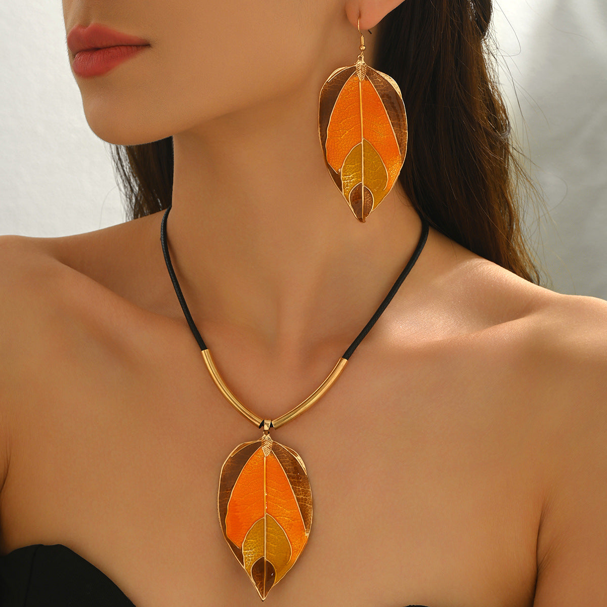 Women's Dripping Oil Leaves Suitable For Street Jewelry Set