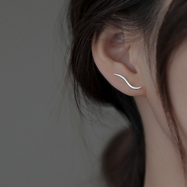 Women's Wave Ear Niche Line Design Summer Earrings