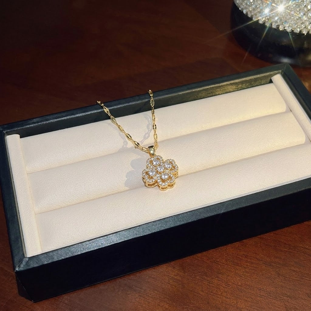 Rotating Degree Rotation Heart-shaped Zircon Clavicle Rings