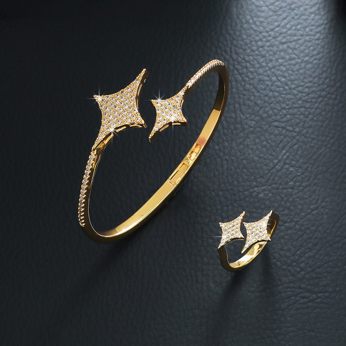 Diamond Four Stars Light Luxury High-grade Versatile Ladies Bracelets