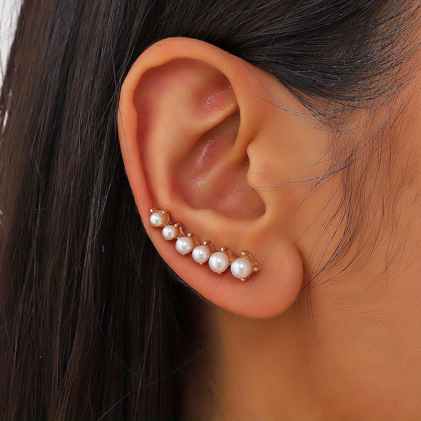 Women's Pieces Simple Elegant Pearl Rhinestone Light Ear Clip