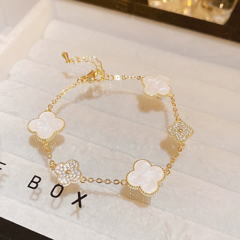 Women's Plating Sweet Fresh Zircon Flower Light Luxury Bracelets