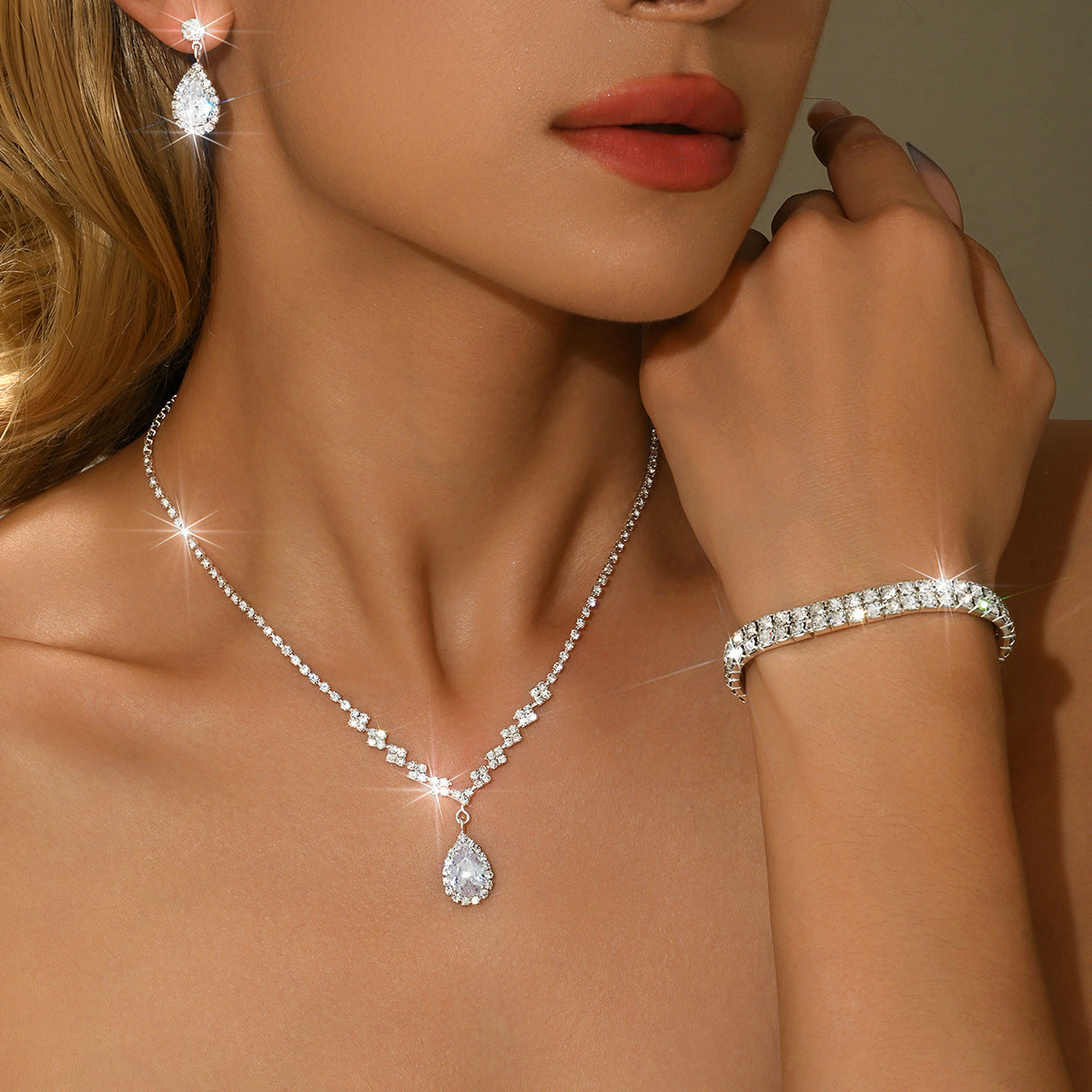 Women's Bridal Rhinestone Zircon Wedding Dress High Sense Jewelry Set