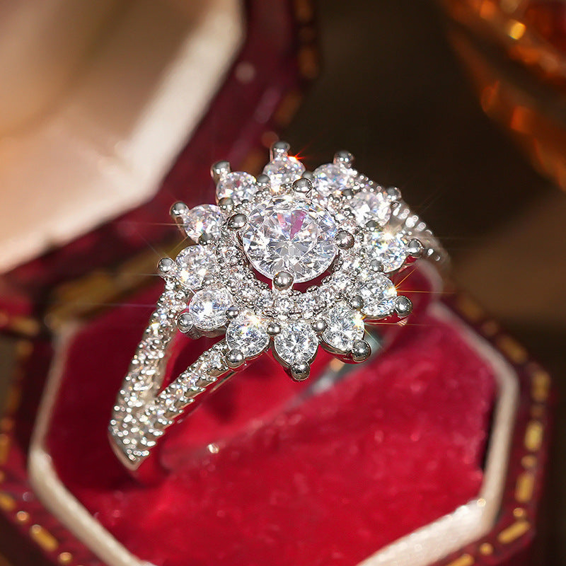 Light Luxury Female Live Style Classic Rings