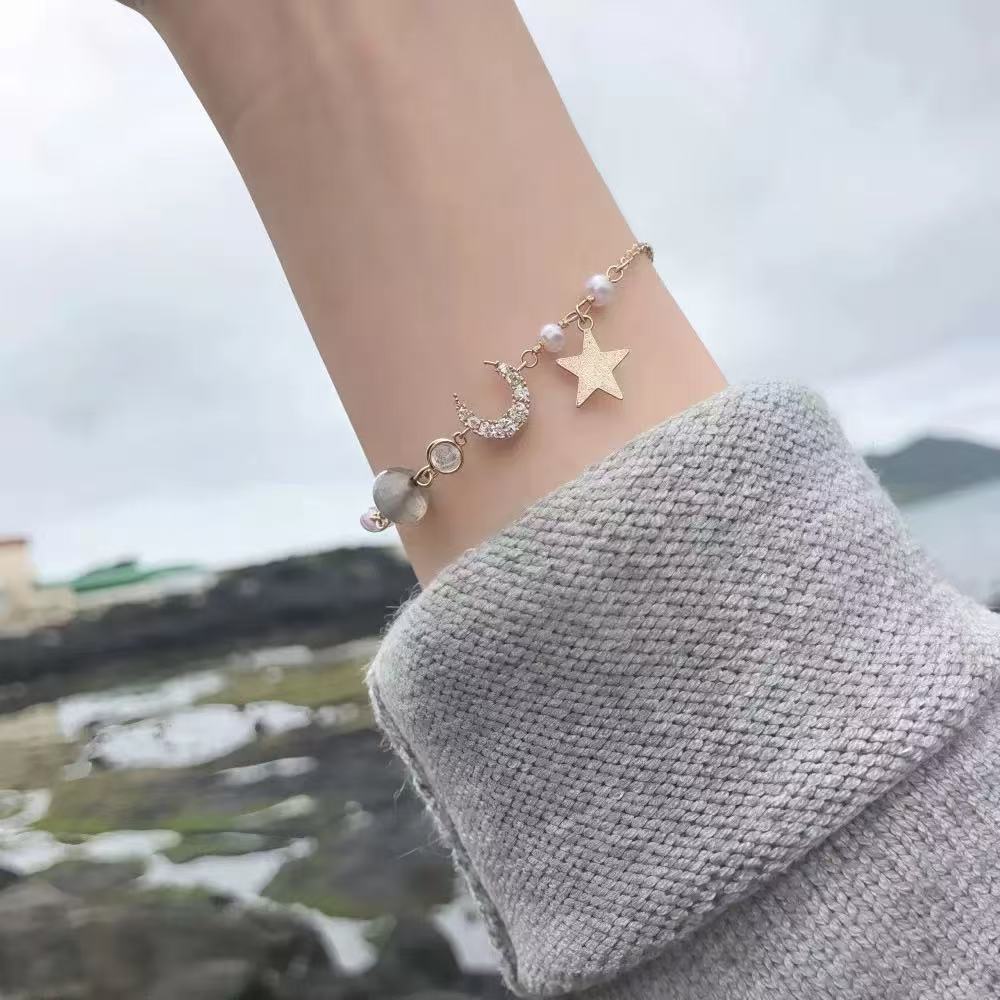 Zircon Pearl Female Design Advanced Korean Fashion Bracelet