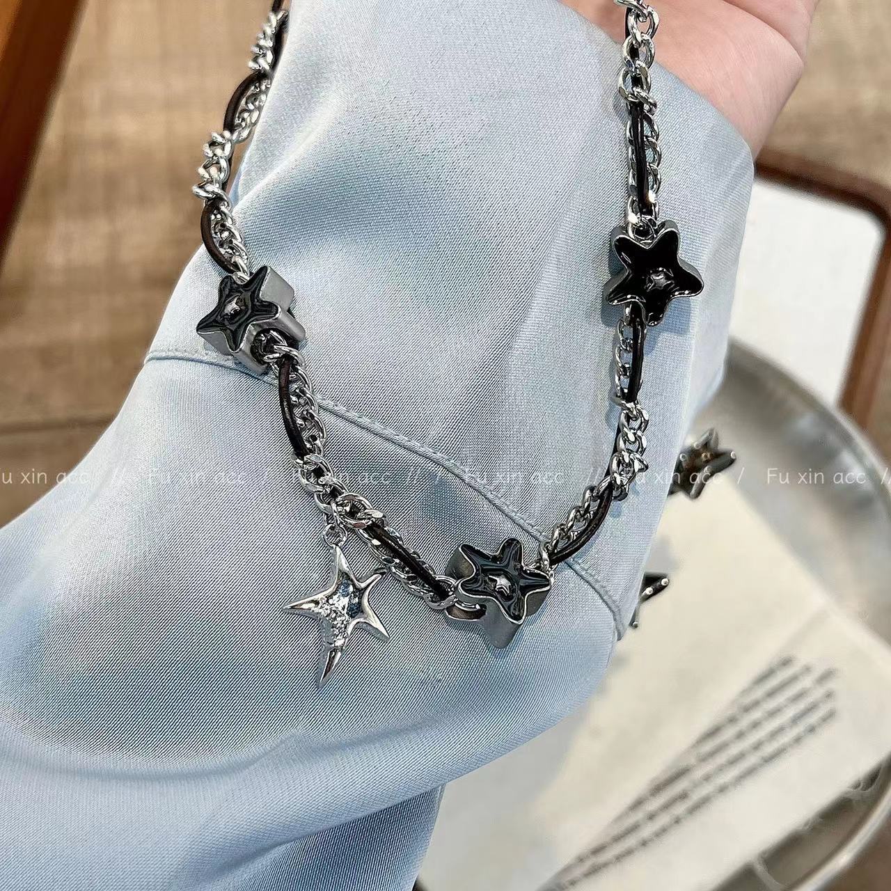 Design High-grade Mixed Material Clavicle Chain Light Necklaces