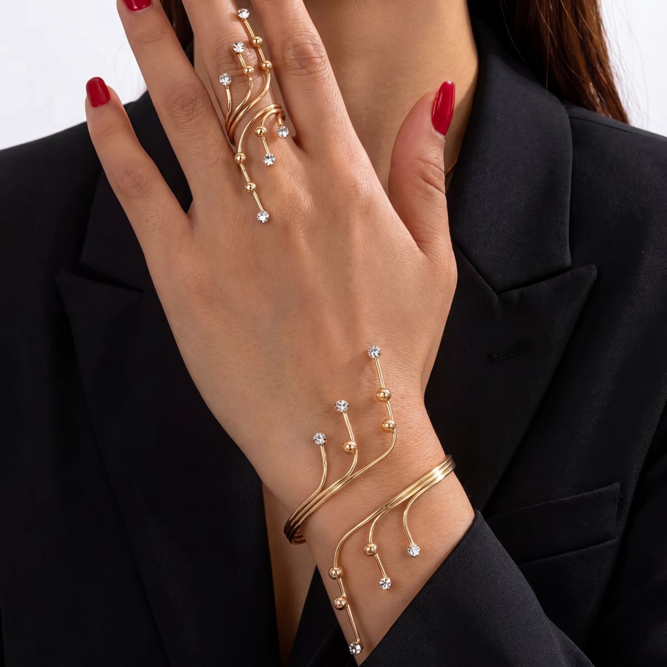 Geometric Pearl Winding Line Suit Exaggerated Bracelets