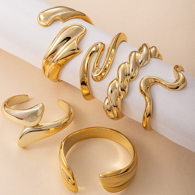 Electroplated Glossy Texture Open-ended Fashionable Exquisite Bracelets