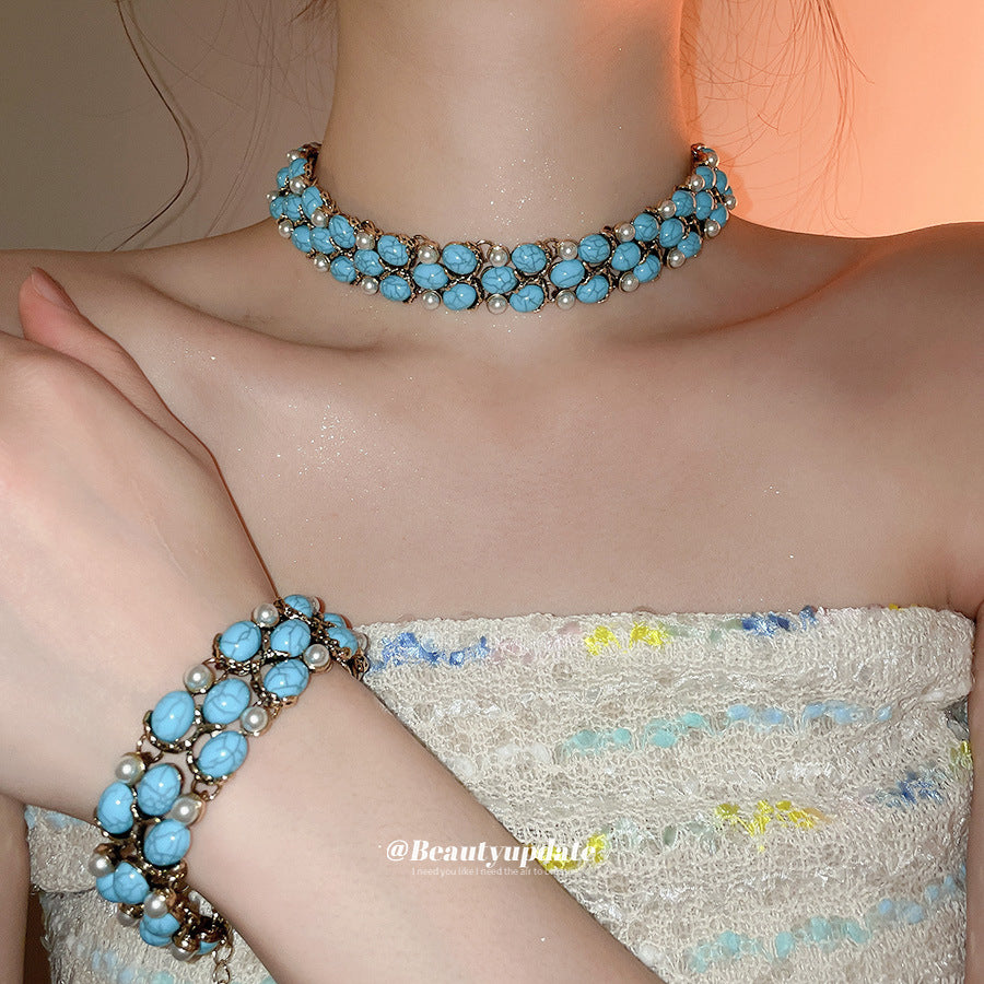 Women's Round Pearl Niche Temperament Light Luxury High Necklaces