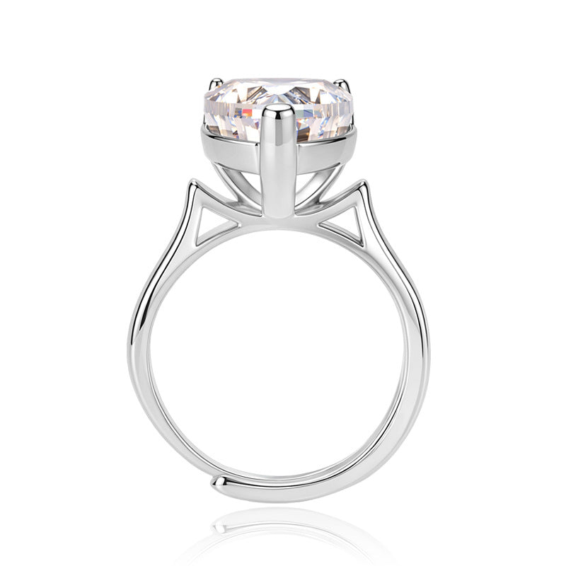 Live Pink Heart-shaped Navy Blue High Carbon Diamond Ice Flower Ring
