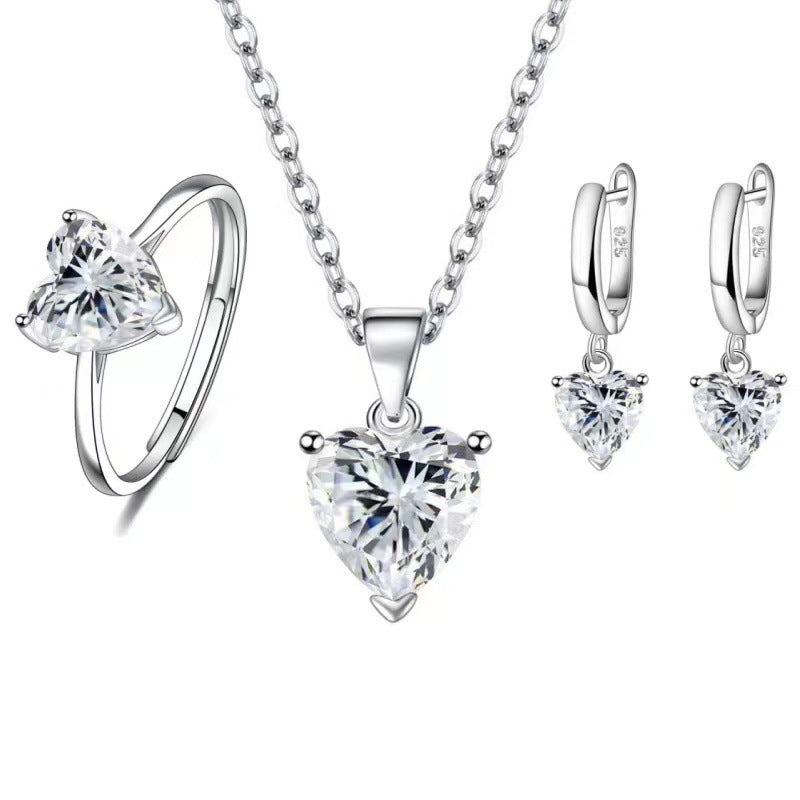 Love Female Personality Creative Open-end Zircon Heart-shaped Pendants