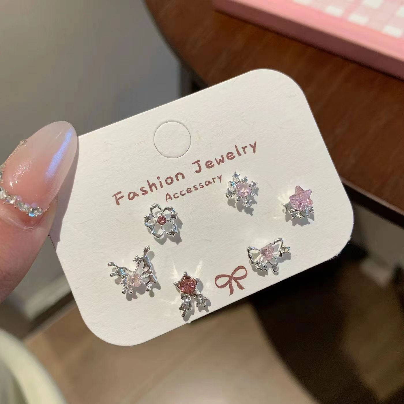 Small Cute Sweet Ear Personalized Niche Design High-grade Sense Fashionable Earrings