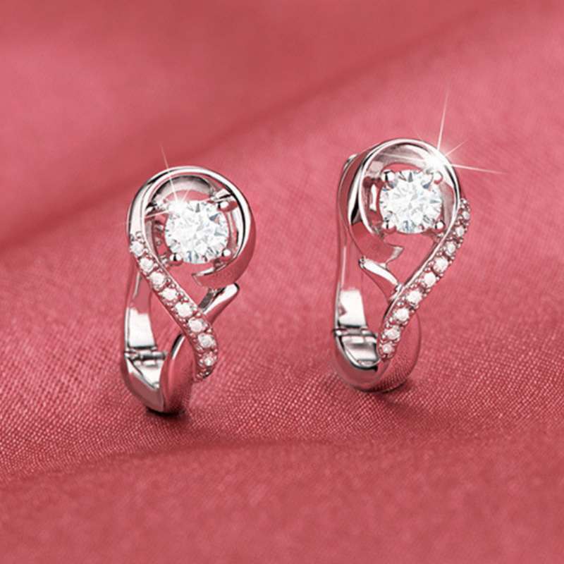 Women's Korean Style Simple Note Ear Clip Heart-shaped Zircon Rings