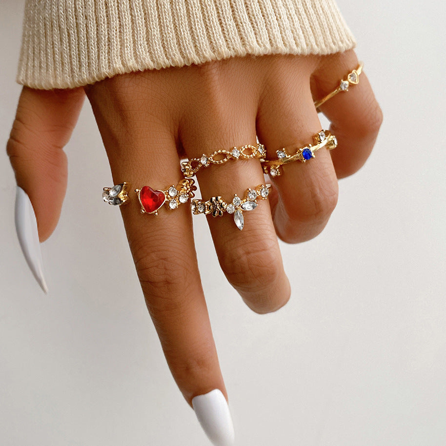 Clearance Vintage Creative Heart Hollow Butterfly Rings