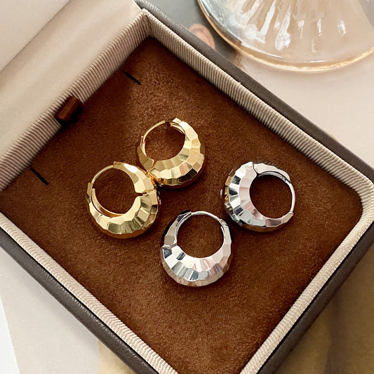 Retro Geometric Shining Cutting Surface Earclip Ear Buckle