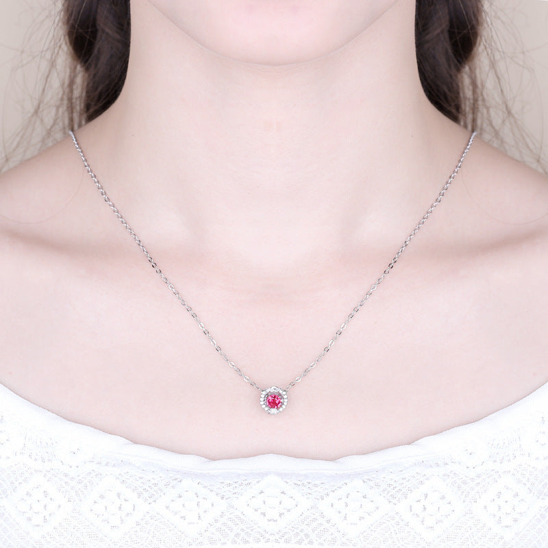 Women's Pulsatile Heart Romantic Heart-shaped Red Clavicle Necklaces