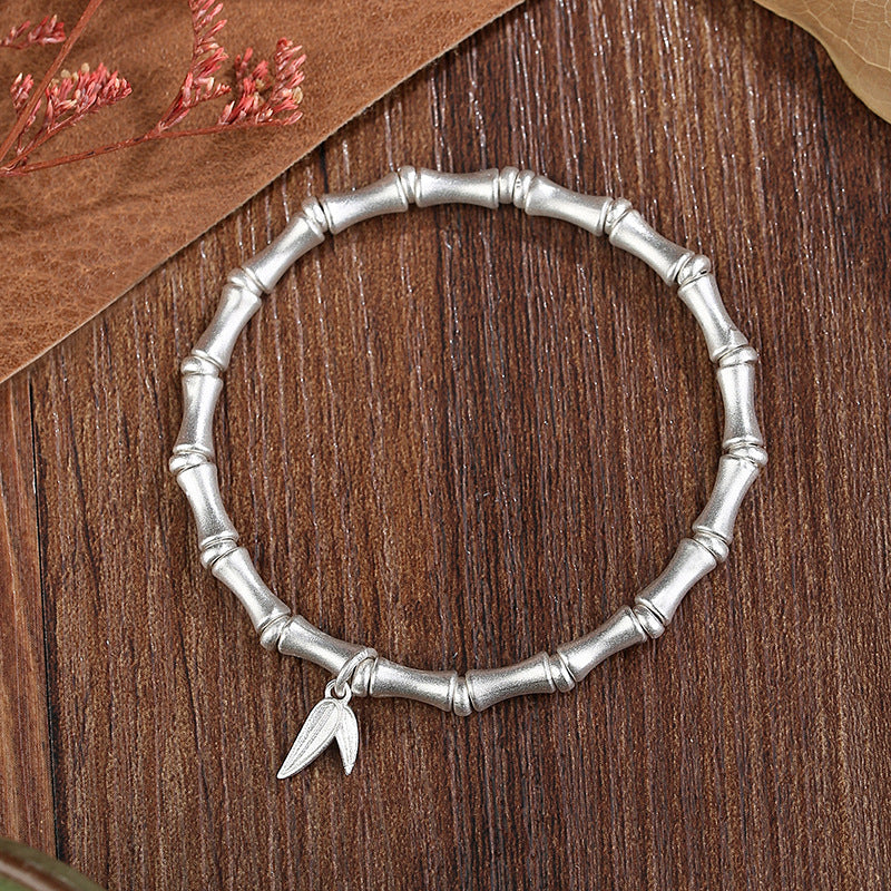 Female White Copper Sier-plated Frosted Summer Bracelets