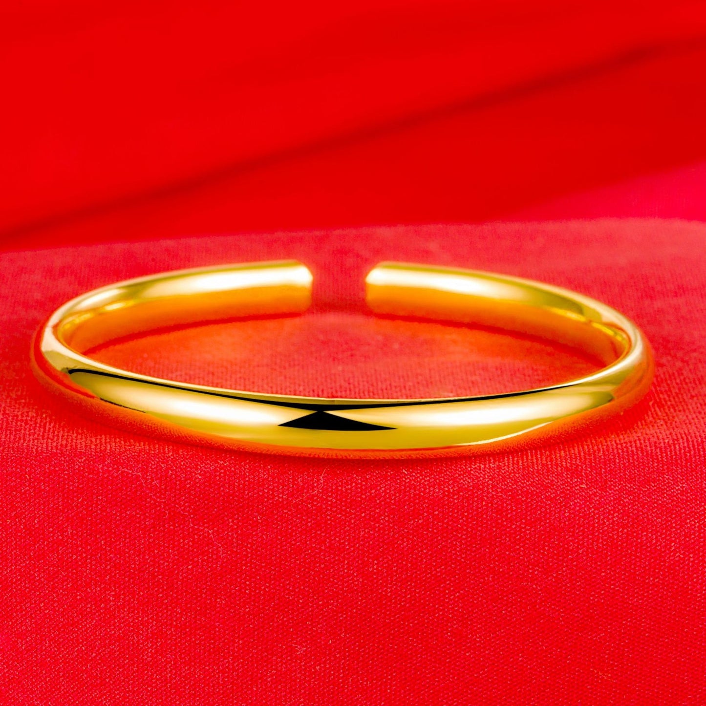 Gold-plated Open Glossy Tube Simple Gift Bracelets