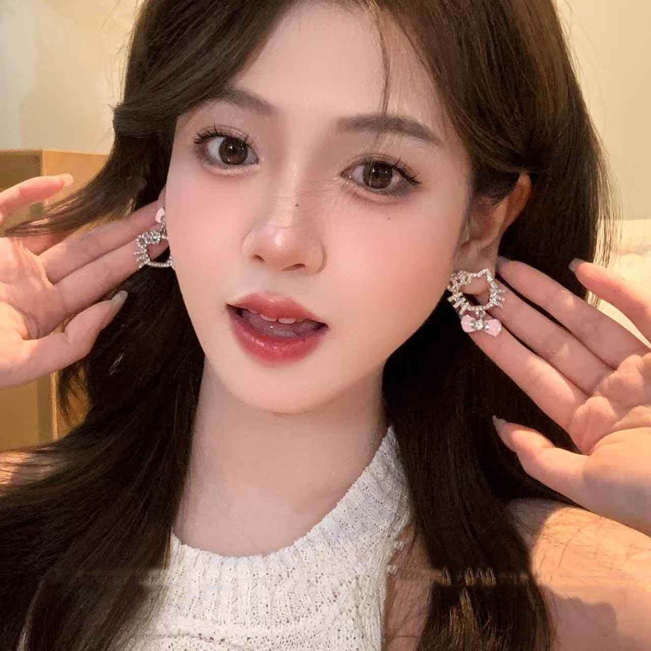 Super Shiny Bowknot Full Diamond Cat Female Sweet Cute Earrings