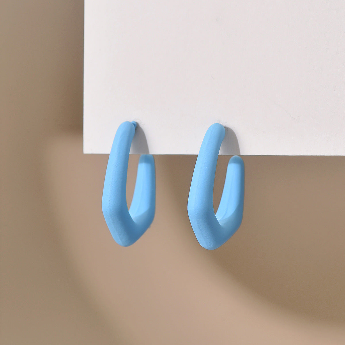 Women's French Retro Color Geometric Ear Eardrops High Earrings