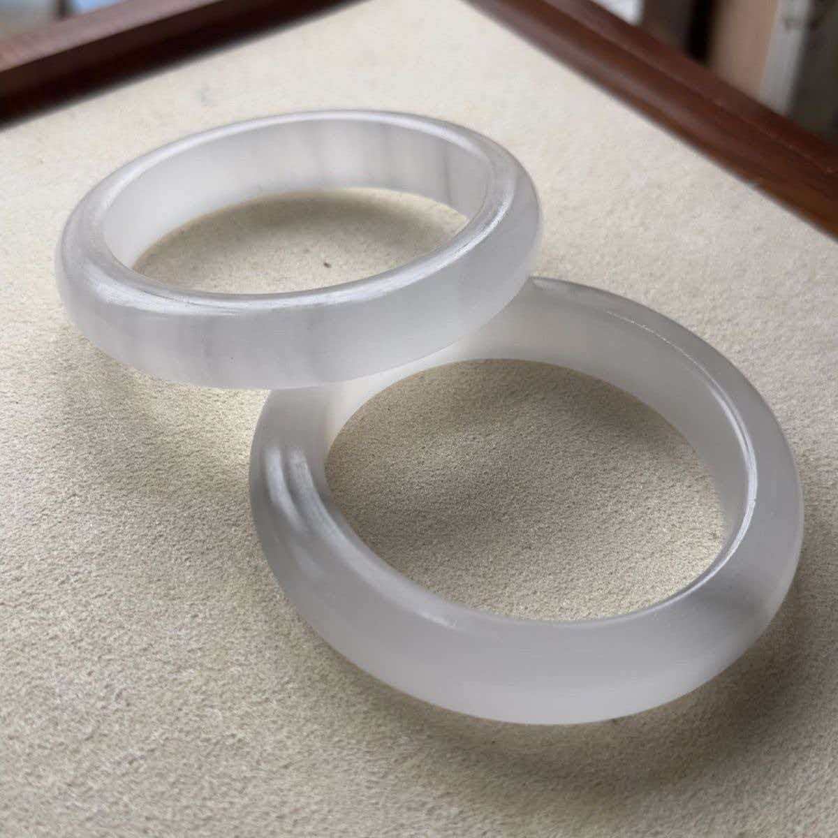 Women's Natural Jade Dan Ink Ice Green Gray Bracelets