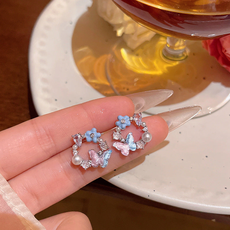 Mori Sweet Elegant Stars Butterfly Super Graceful High-grade Colored Stud Earrings