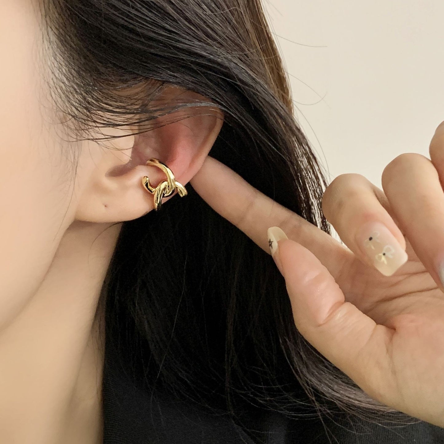 Women's Simple Lines Cross Bone Double Layer Small Sweet Rings