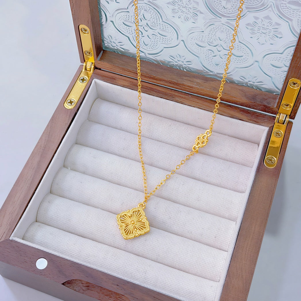 Ginkgo Leaf Variety Retro Affordable Luxury Fashion Design Necklace