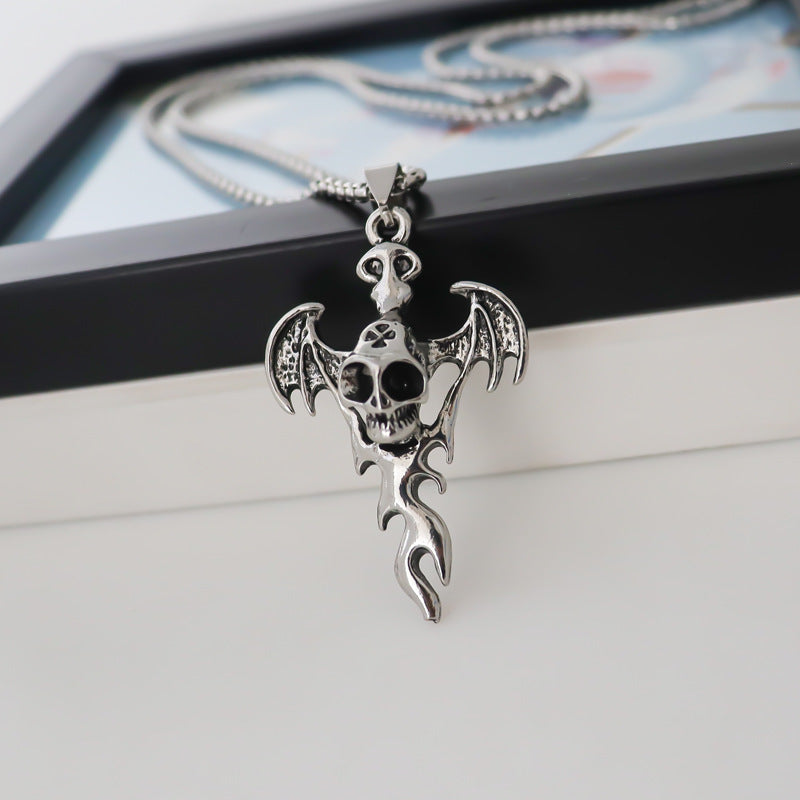 Pendentif crâne de chauve-souris d'Halloween pour hommes, colliers Punk tendance de Style foncé