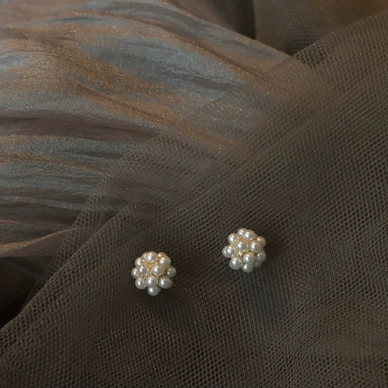 Needle French Pearl Small Bean Female Retro Ear Clip
