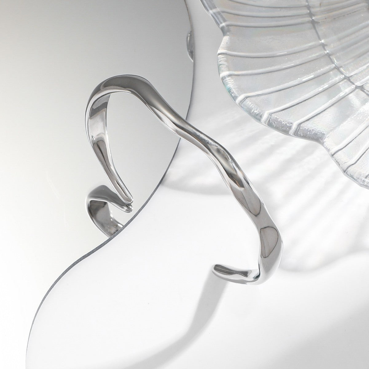 Niche Temperament Water Drop Armband Stainless Steel Opening Bracelet