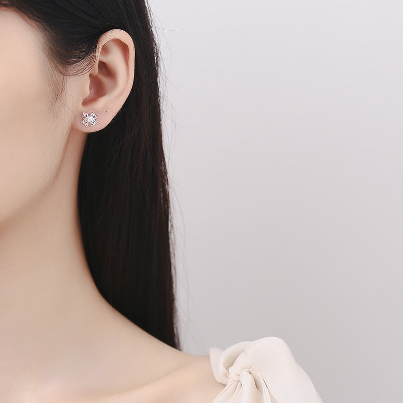 Women's Thread For Sweet Cutout Ear Bone Earrings