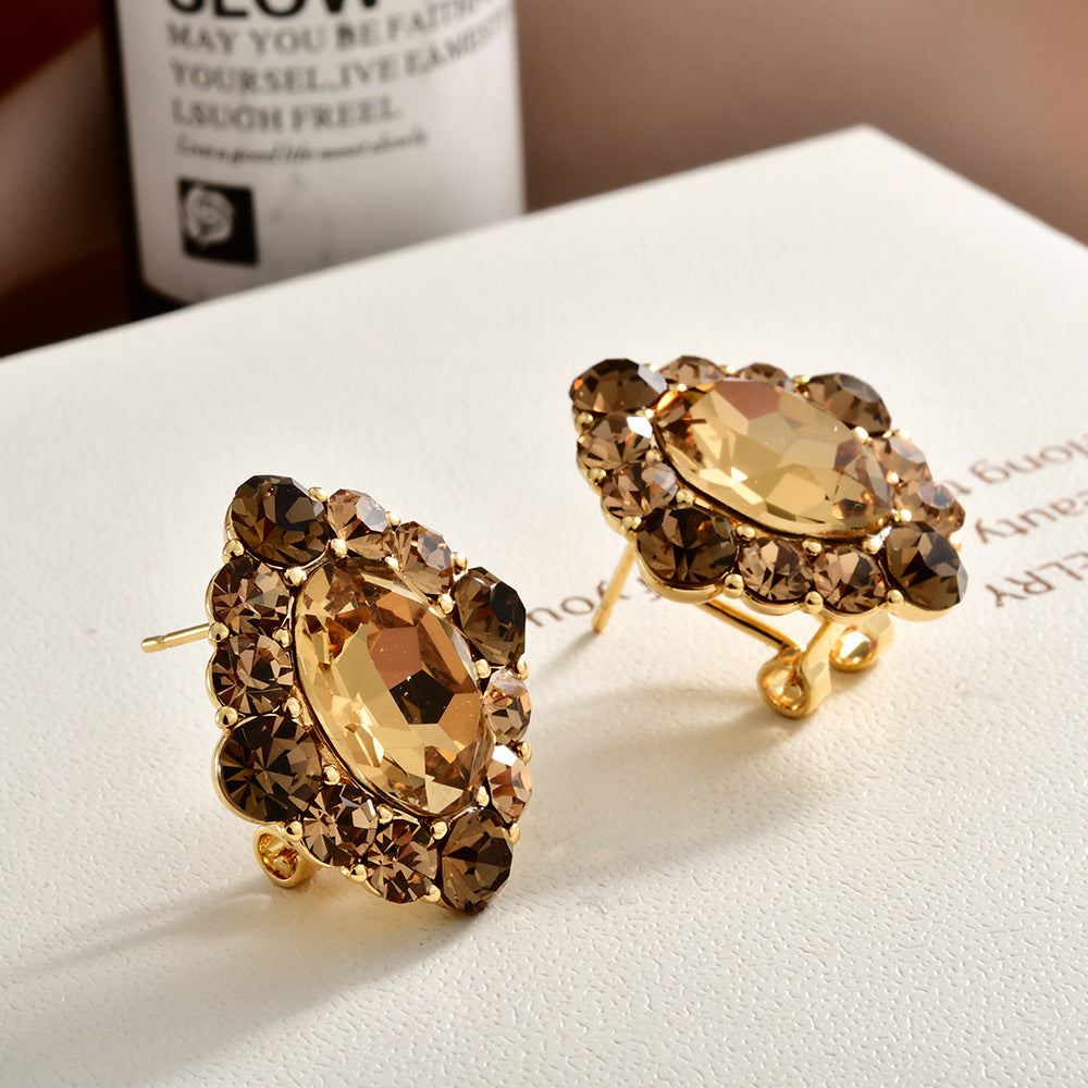 Coffee Color Full Diamond Light Luxury Ear Clip