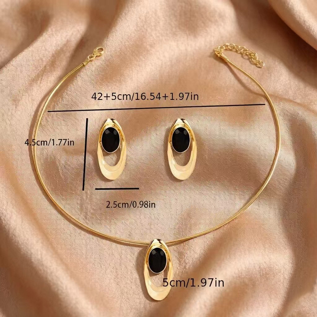 Creative Simple Oval Geometric Black Gold Earrings