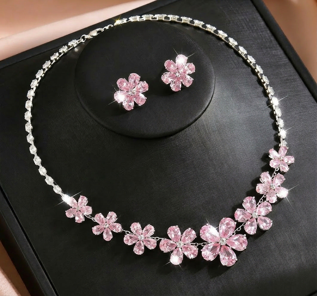 Ear Two-piece Light Luxury Temperament Clavicle Chain Female Jewelry Set