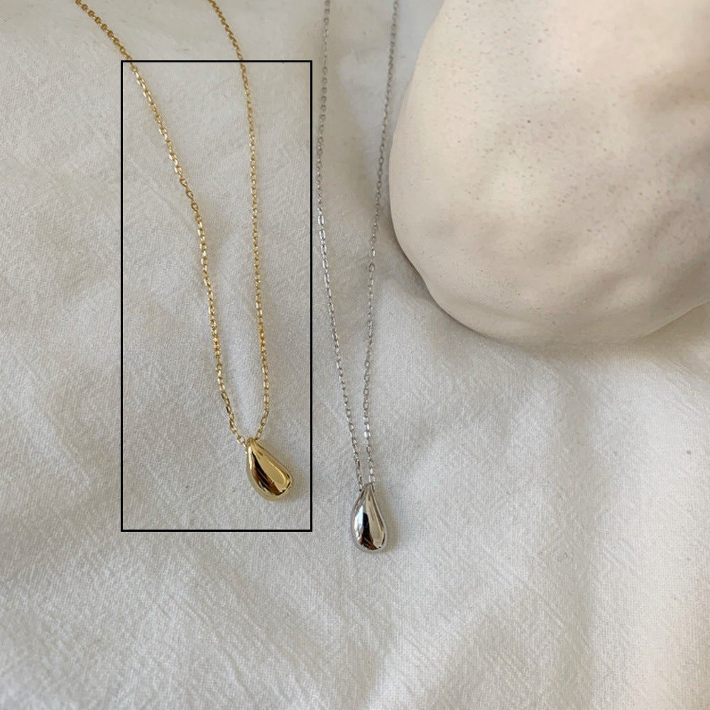French Style High-grade Clavicle Chain Does Not Necklaces