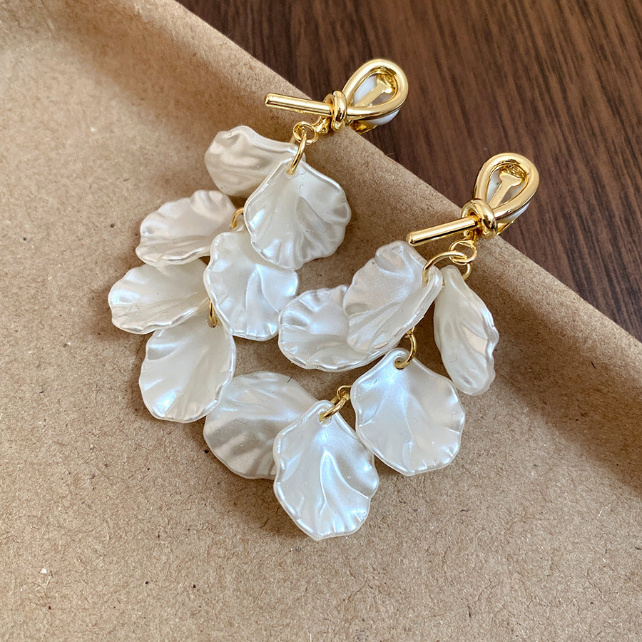Women's Petal Fringe Bone French Simplicity Fashion Light Luxury Earrings