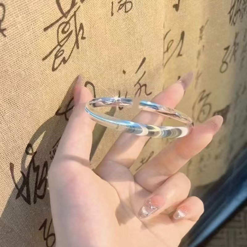 Women's Chinese Style Antique Cat Eye Fashion Open Bracelet