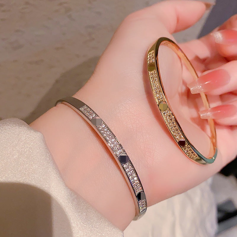 Nail Sparkling Zircon High-grade Female Affordable Luxury Bracelet