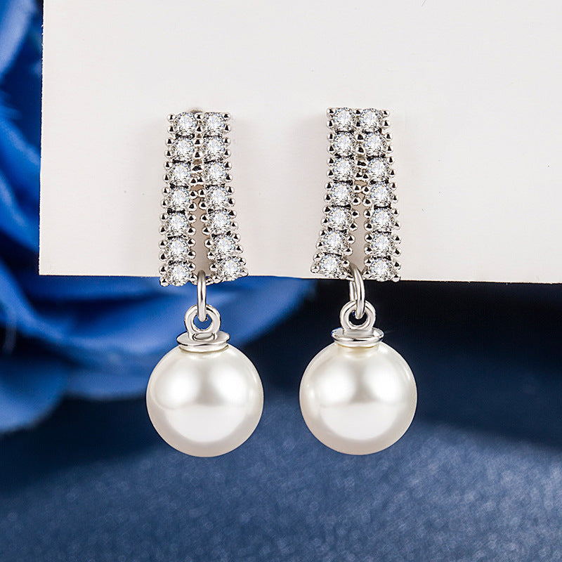 Women's Fashion Korean Style Pearl Jewelry Earrings