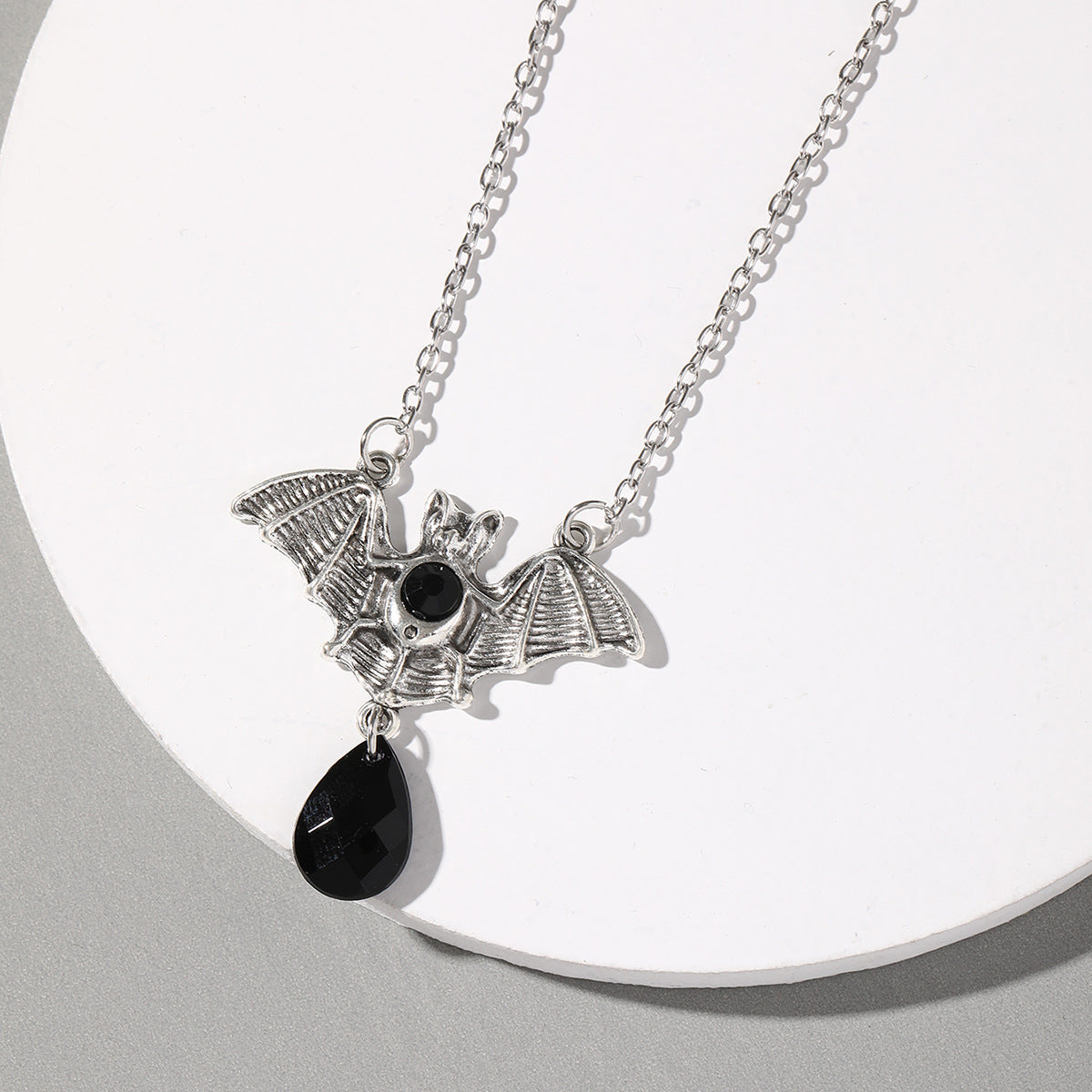 Gothic Vampire Bat Sier Acrylic Witch Necklaces