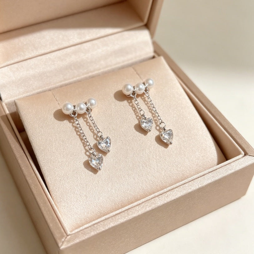 Compact Elegant Pearl Eardrops French Style Design Stud Earrings