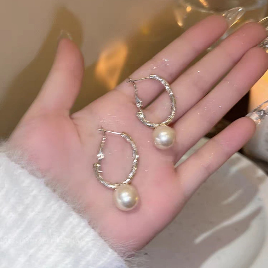 Niche Design Simple Artificial Pearl Light Earrings